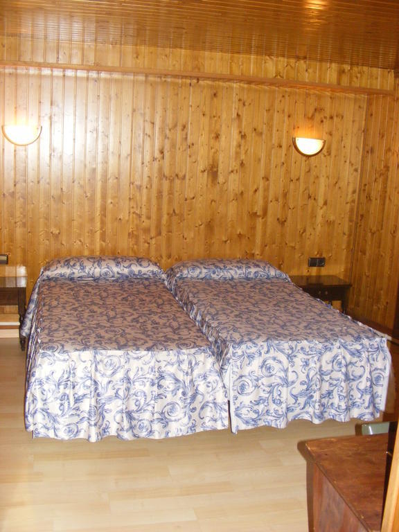 Hotel Europa Les Zimmer foto