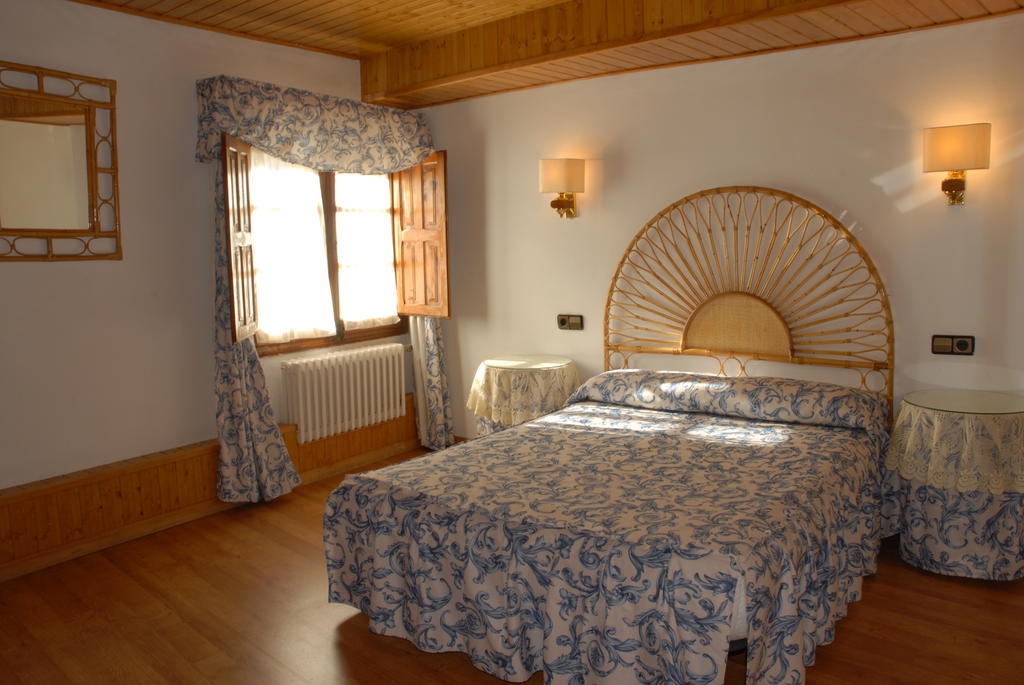 Hotel Europa Les Zimmer foto
